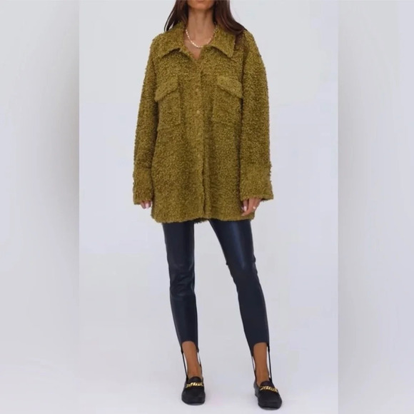 WeWoreWhat Tan Olive Oversized Faux Fur Teddy Shacket Jacket Size Medium Large - Picture 12 of 12